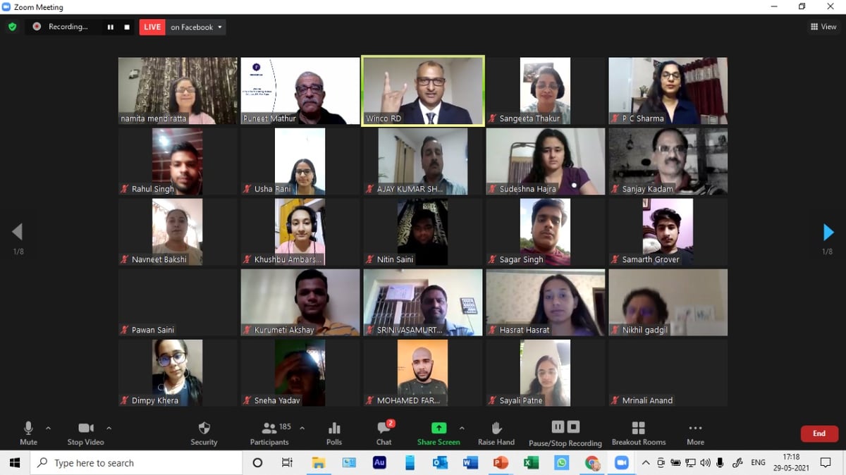 Resume Writing Webinar, photo 1